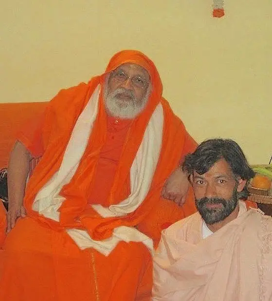 yogi akhilesh with his yoga guru